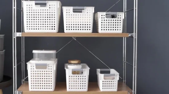 Uru Spot Supply Kitchen Nuevos productos Cesta de almacenamiento de plástico portátil apilable de alta resistencia para el hogar con asas
